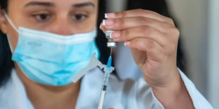 minas-gerais:-mobilizacao-pretende-vacinar-9,4-milhoes-de-pessoas-contra-a-gripe-no-estado