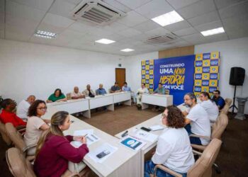 reuniao-prepara-detalhes-finais-para-a-7a-conferencia-das-cidades-em-lauro-de-freitas