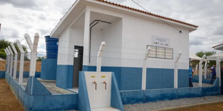 programa-agua-doce-entrega-110-novos-sistemas-de-dessalinizacao-no-semiarido-em-2025