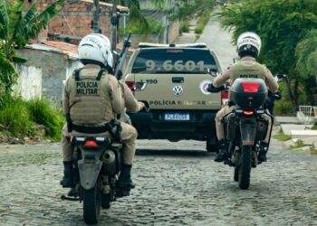 forca-total-mobiliza-a-policia-militar-nesta-quinta-feira-na-bahia-e-em-todo-o-pais