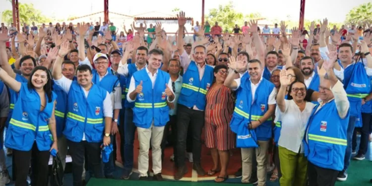 midr-entrega-sistemas-do-programa-agua-doce-no-municipio-de-aracoiaba-(ce)