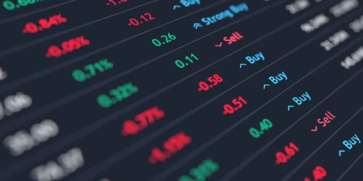 ibovespa-hoje-tem-alta-de-0,19%-e-fecha-acima-dos-135-mil-pontos