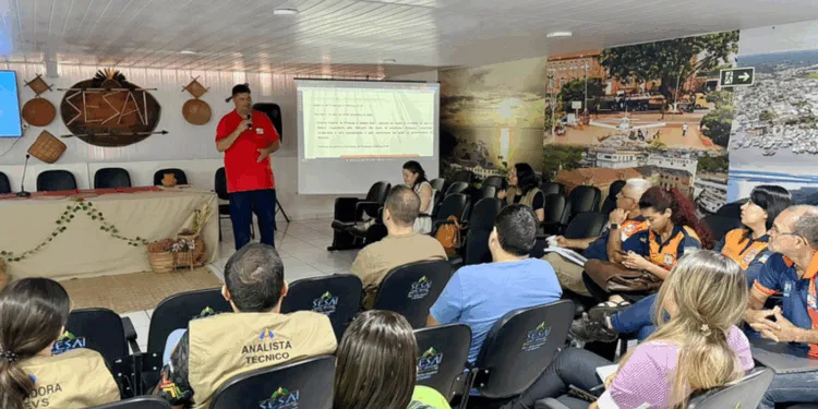 missao-leva-agentes-de-defesa-civil-para-ajudar-estados-da-amazonia-legal-e-pantanal