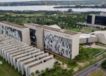 stj-critica-ingerencia-externa-no-judiciario-brasileiro