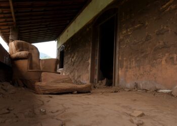 justica-suspende-clausulas-de-contratos-de-vitimas-de-mariana