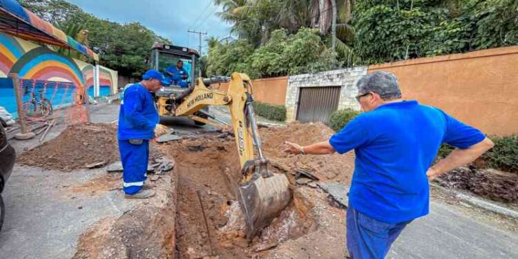 prefeitura-amplia-acoes-de-limpeza,-drenagem-e-recuperacao-viaria