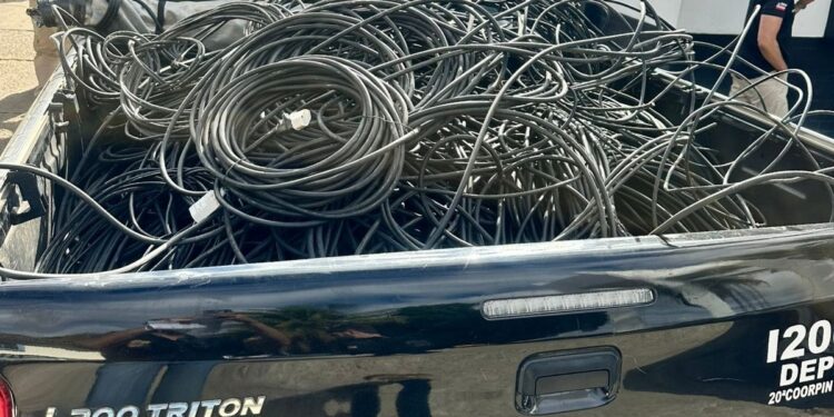 policia-civil-recupera-quase-dois-mil-metros-de-fios-eletricos-furtados-do-almoxarifado-da-prefeitura-de-brumado