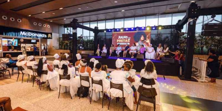 julho-das-pretas-encerra-atividades-com-roda-de-conversa-sobre-ancestralidade-da-mulher-negra