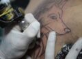 cfm-proibe-anestesia-para-a-realizacao-de-tatuagens