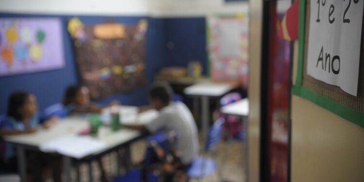 mais-de-300-mil-criancas-voltaram-para-a-escola-em-8-anos,-diz-unicef