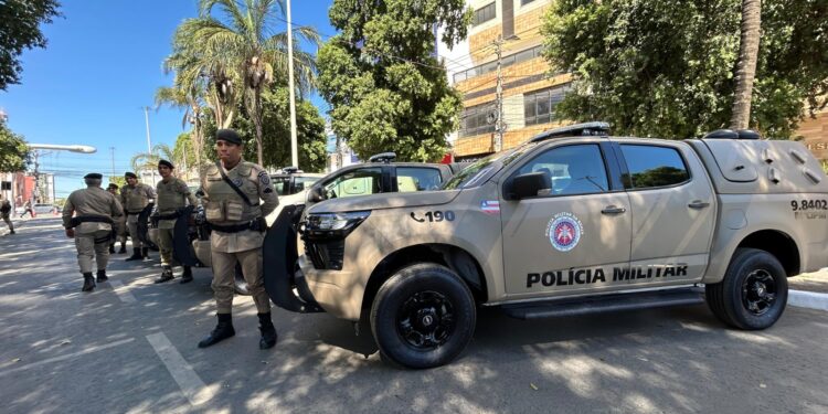 governo-do-estado-entrega-mais-14-novas-viaturas-para-a-pmba-no-oeste-baiano