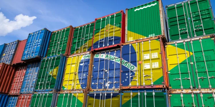 tarifa-adicional-de-50%-incidira-sobre-35,9%-das-exportacoes-brasileiras;-industria-propoe-acoes-emergenciais-ao-governo