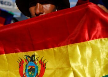 bolivia:-direita-lidera-pesquisas-para-presidencia-apos-19-anos