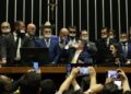 oposicao-ocupa-plenarios-por-anistia-a-8/1-e-impeachment-de-moraes