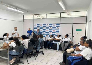 prefeitura-promove-formacao-para-agentes-de-combate-as-endemias