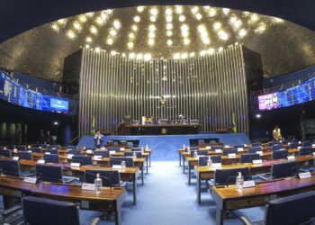 oposicao-desocupa-senado-sem-acordo-para-impeachment-de-moraes