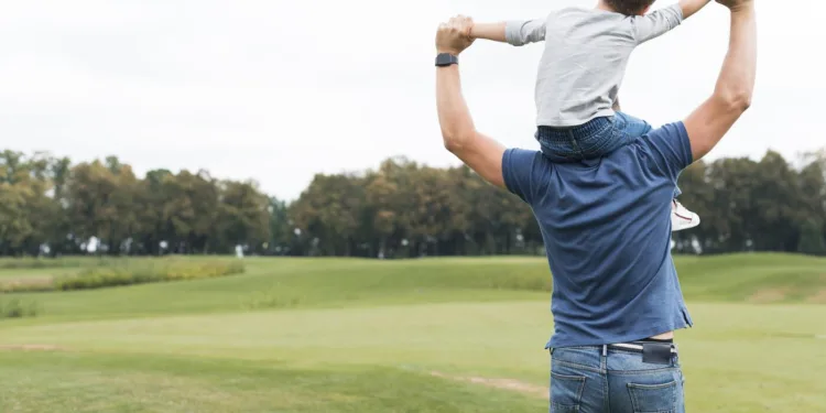 dia-dos-pais:-comercio-deve-faturar-r$-7,8-bilhoes-este-ano