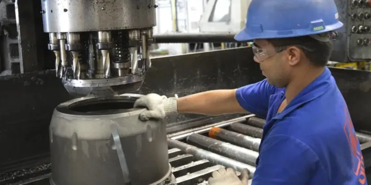 mais-de-75%-das-exportacoes-brasileiras-aos-eua-enfrentam-tarifas-extras