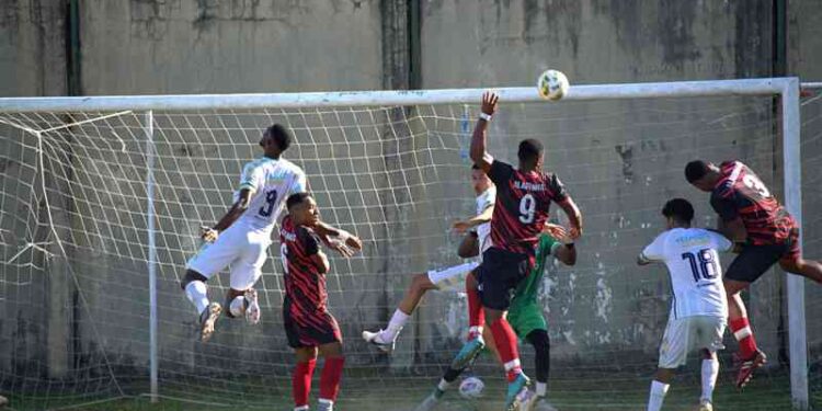 selecao-de-lauro-de-freitas-estreia-com-garra-no-intermunicipal-2025-e-empata-com-alagoinhas