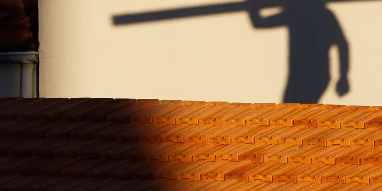 pequena-industria-enfrenta-piora-nas-financas-pelo-terceiro-trimestre-seguido,-aponta-cni