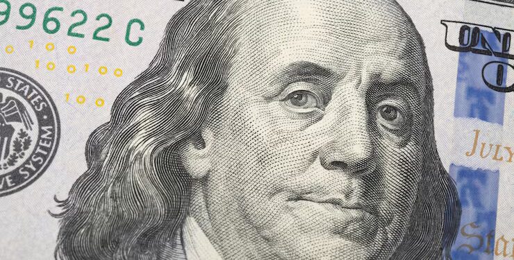 dolar-cai-1,06%-e-fecha-a-r$-5,38,-menor-valor-em-quase-14-meses