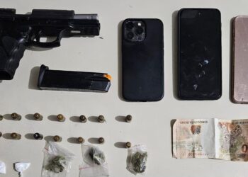 suspeito-de-trafico-e-flagrado-pela-cipe-polo-industrial-com-pistola-em-candeias