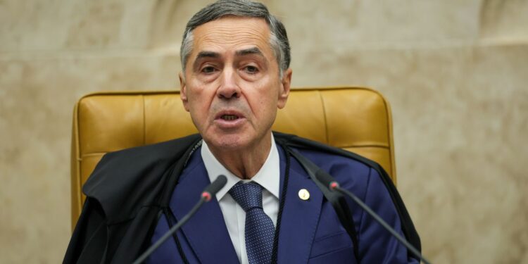 barroso-rebate-acusacao-sobre-“ditadura-do-judiciario”-no-brasil