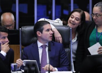 camara-aprova-urgencia-para-isencao-do-ir-de-quem-ganha-ate-r$-5-mil