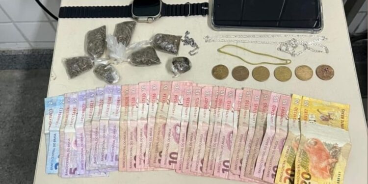 cipe-sudoeste-prende-homem-por-trafico-de-drogas-em-jequie