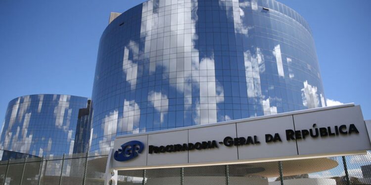 moraes-da-48-horas-para-pgr-opinar-sobre-explicacoes-de-bolsonaro