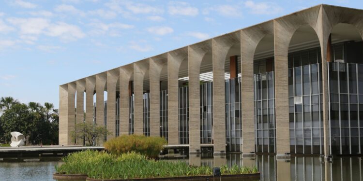 itamaraty-rebate-criticas-de-ministro-de-israel-a-lula