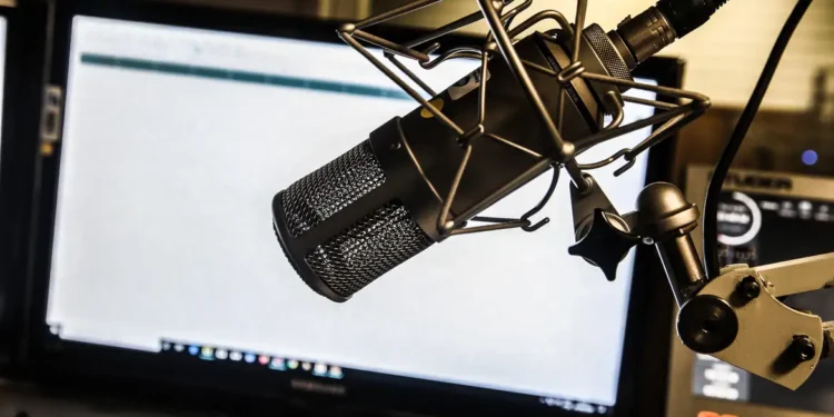 radio-segue-presente-no-cotidiano-de-79%-dos-brasileiros-das-metropoles,-aponta-pesquisa