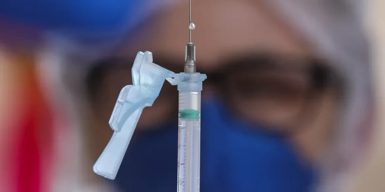 infogripe:-numero-de-casos-de-srag-por-covid-19-aumenta-em-quatro-estados-do-pais