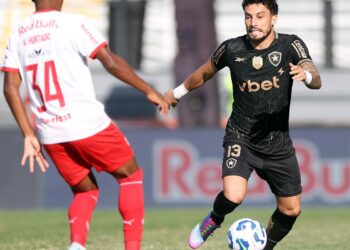 de-olho-no-g4,-botafogo-recebe-bragantino-neste-sabado-pelo-brasileiro