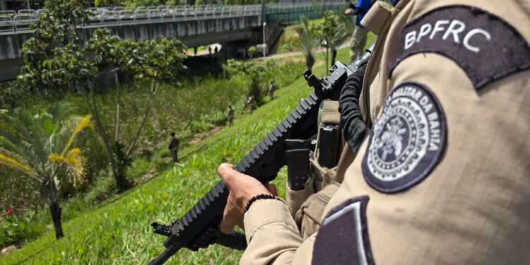 criminoso-capturado-na-avenida-paralela-acumula-passagens-e-foi-liberado-do-presidio-por-decisao-judicial