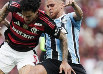 gremio-arranca-empate-com-o-flamengo-no-maracana-pelo-brasileirao