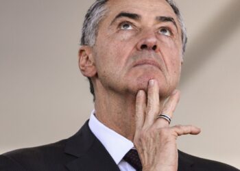 barroso-diz-que-julgamento-de-bolsonaro-ocorrera-com-serenidade