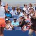 dupla-de-luisa-stefani-vence-3a-seguida-e-vai-as-quartas-do-us-open