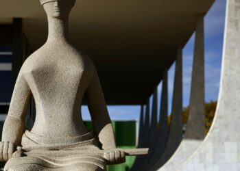 advogado-diz-que-fara-“defesa-verdadeira”-e-que-bolsonaro-nao-esta-bem