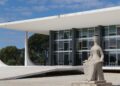 moraes-pede-sessao-extra-para-julgamento-de-bolsonaro-no-stf