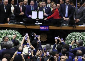 congresso-promulga-pec-que-muda-regras-para-pagamento-dos-precatorios