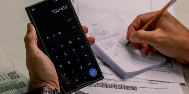 custo-brasil:-para-70%-dos-empresarios,-carga-tributaria-e-o-principal-entrave,-aponta-pesquisa-da-cni