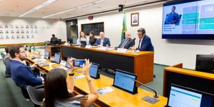 simples-nacional:-audiencia-publica-cobra-atualizacao-urgente-da-tabela-para-garantir-competitividade