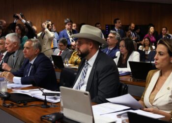 cpmi-do-inss-convida-ministro-da-cgu,-advogado-geral-e-diretor-da-pf