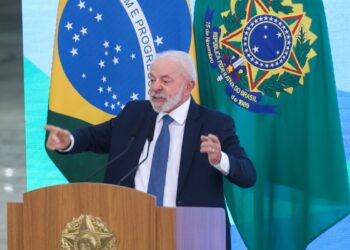 lula-critica-projeto-que-dificulta-acao-judicial-contra-parlamentares