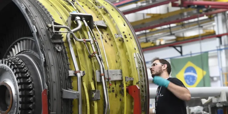 industria-brasileira-enfrenta-em-agosto-o-desempenho-mais-fragil-em-10-anos,-aponta-cni