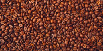 cafe-hoje:-confira-as-cotacoes-para-sexta-feira-(19)