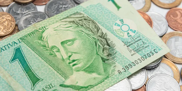 brasil-aponta-para-cenario-fiscal-“menos-otimista”-com-deficit-crescente-em-2026