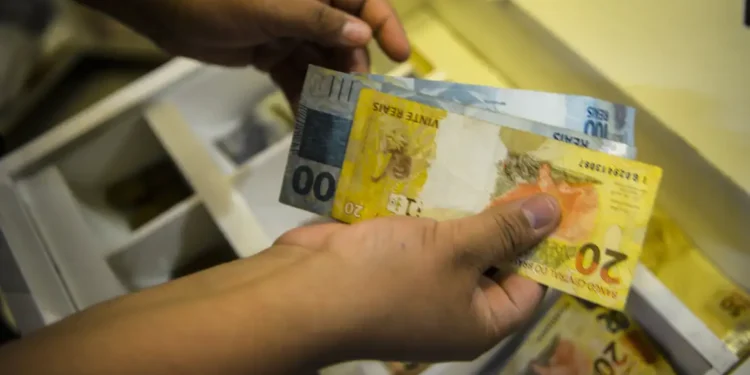 reforma-tributaria:-plenario-vota-segunda-parte-da-regulamentacao-na-terca-(23)