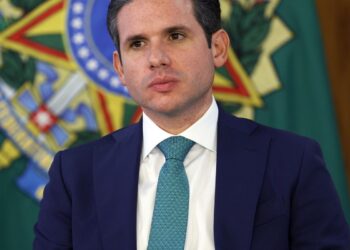 motta-afirma-que-isencao-do-ir-pode-entrar-em-pauta-na-semana-que-vem